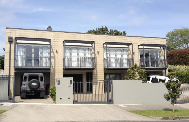 Remuera deck balconies and handrails